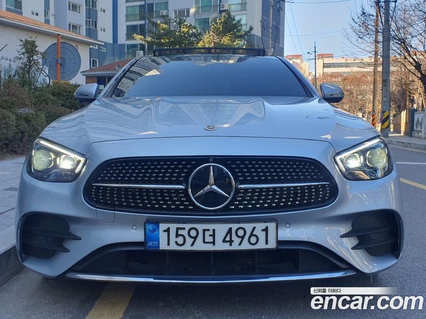 Mercedes-Benz E-Class E350 4MATIC AMG Line, 2022
