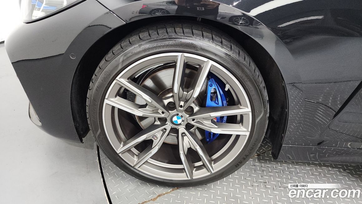 BMW 4-Series M440i xDrive Coupe, 2024