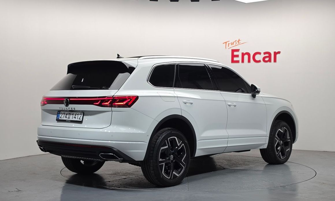 Volkswagen Touareg 3.0 TDI Prestige, 2024