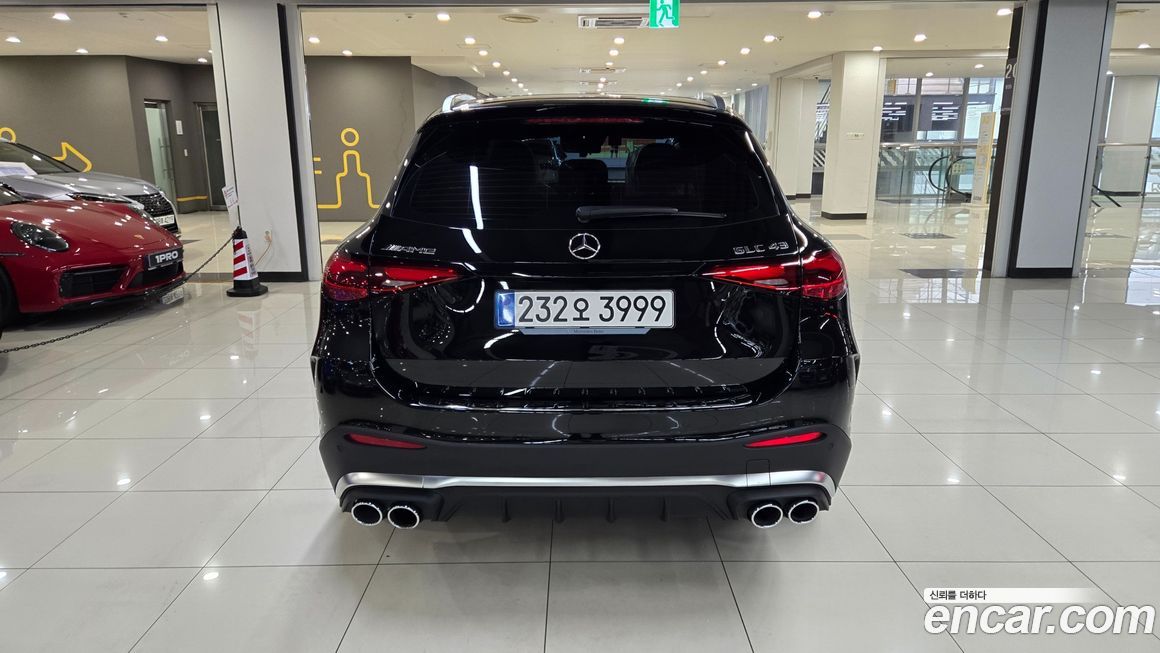 Mercedes-Benz GLC-Class AMG GLC43 4MATIC, 2025