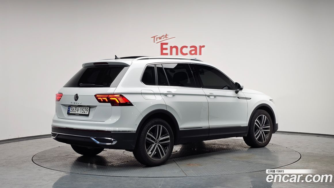 Volkswagen Tiguan 2.0 TDI Prestige, 2023