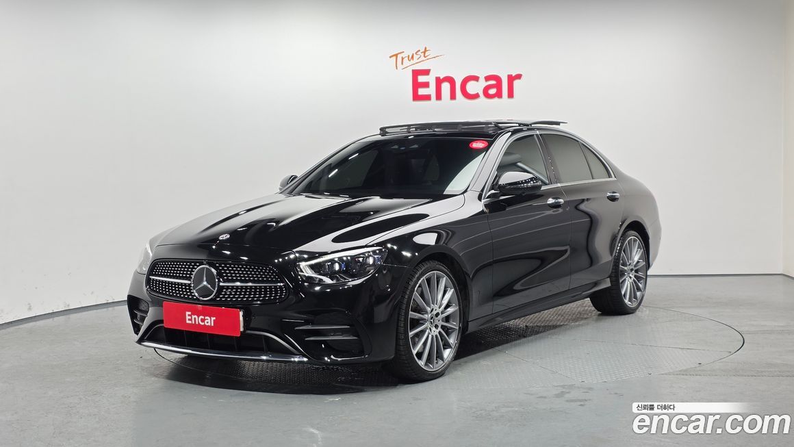 Mercedes-Benz E-Class E350 4MATIC AMG Line, 2022