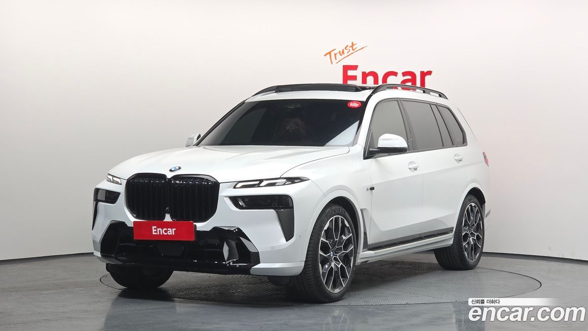 BMW X7 xDrive 40i M Sport 7STR, 2025