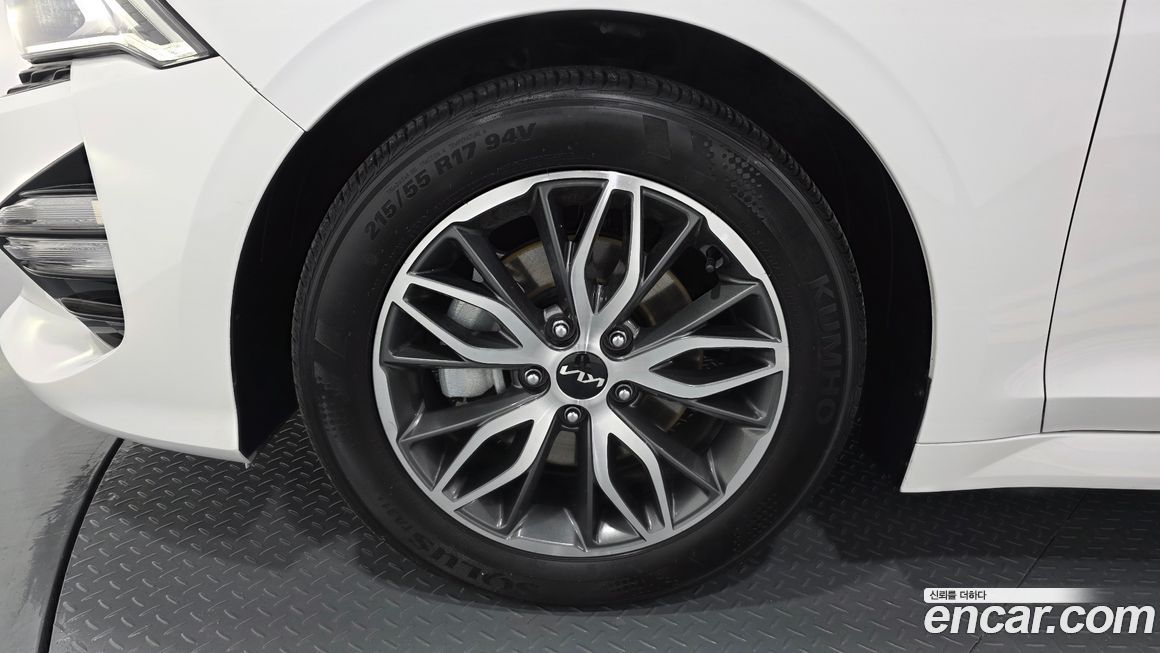Kia K5 2.0, 2023