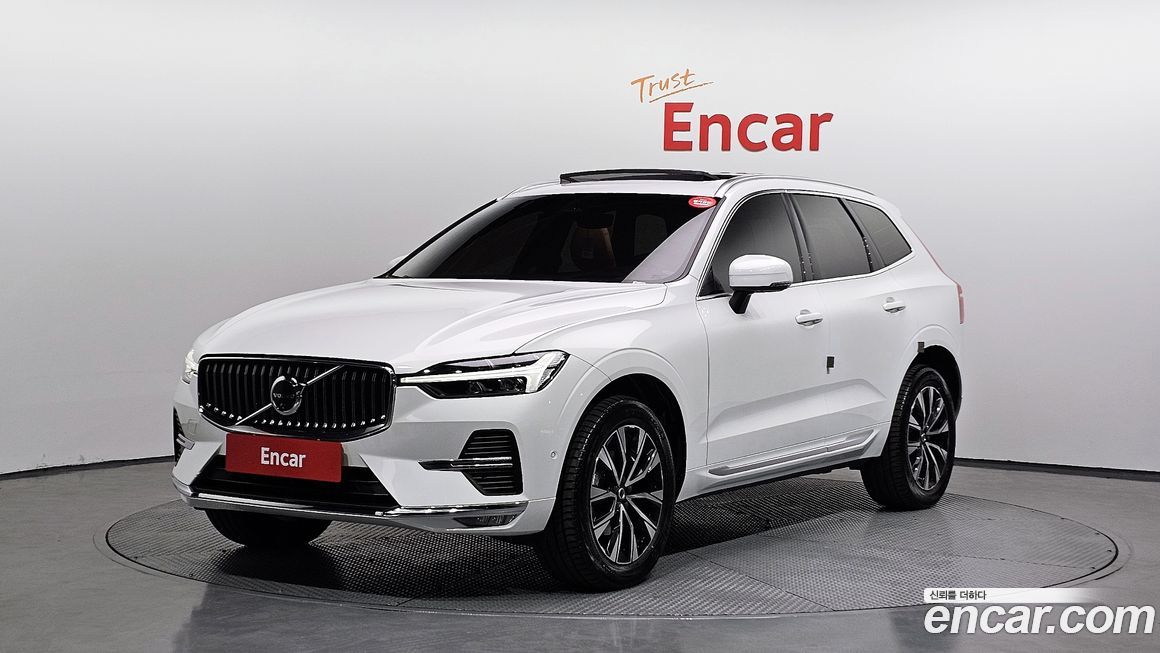 Volvo XC60 B5 Ultimate Bright, 2024