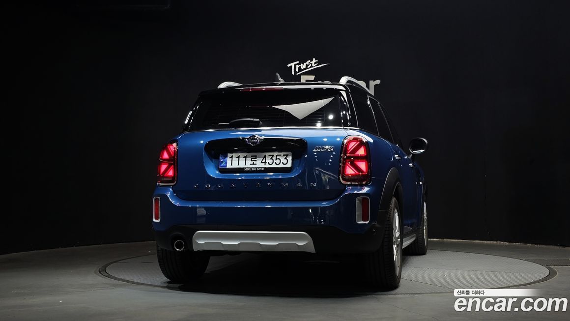 Mini Countryman Classic Plus Launch Pack, 2023