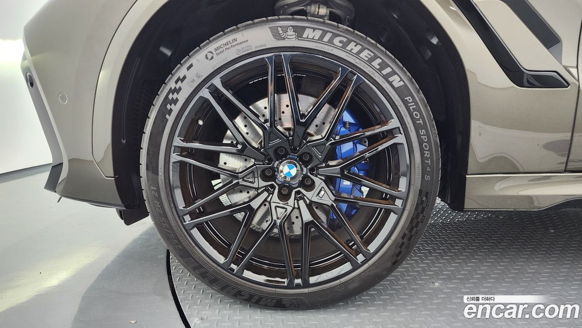 BMW X6M 4.4 Competition, 2021