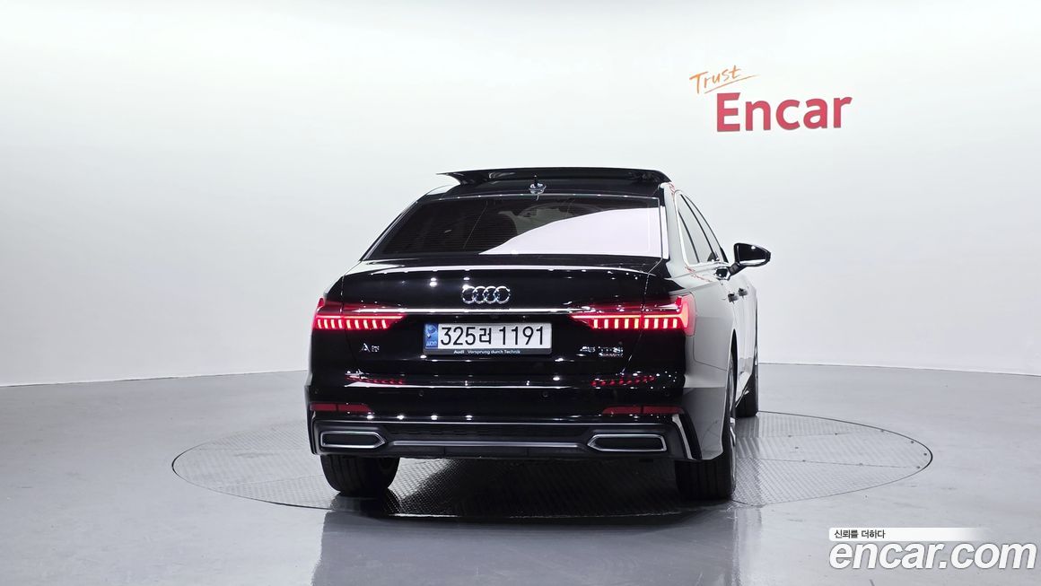 Audi A6 45 TFSI Quattro Premium, 2022