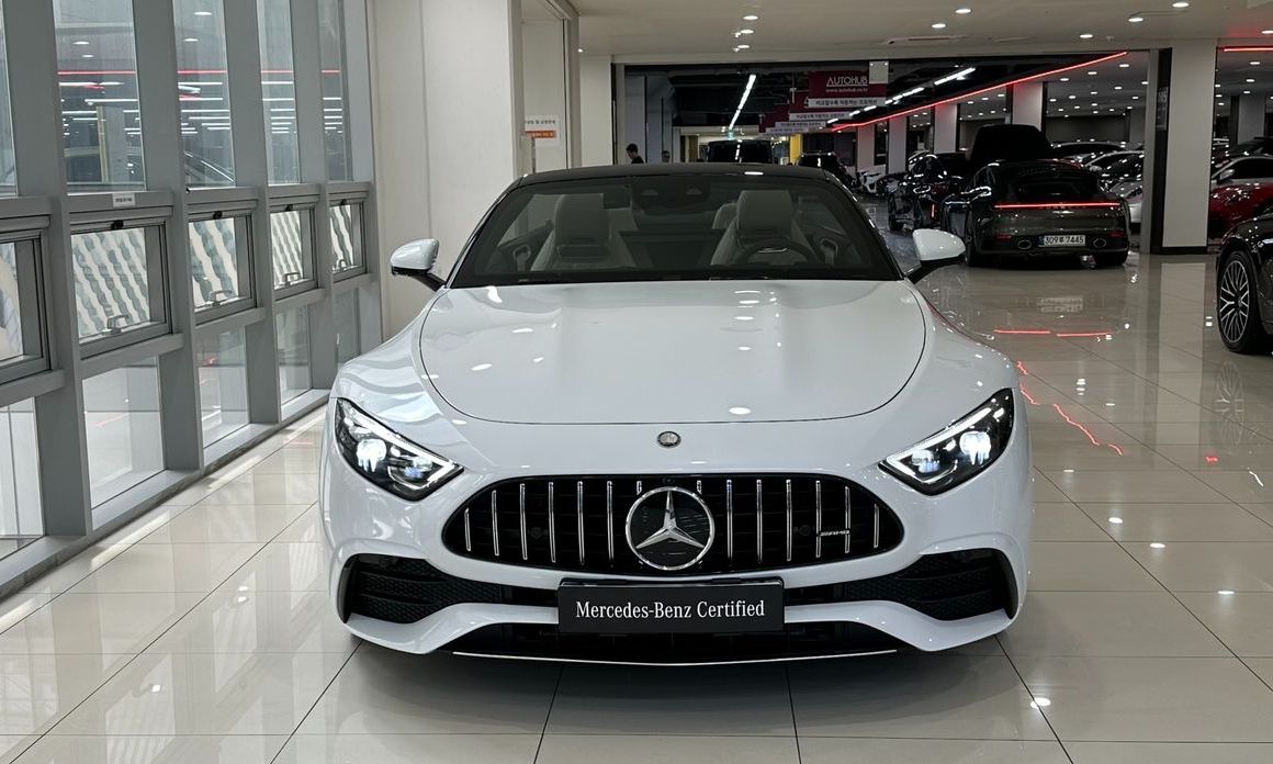 Mercedes-Benz SL-Class AMG SL43, 2025