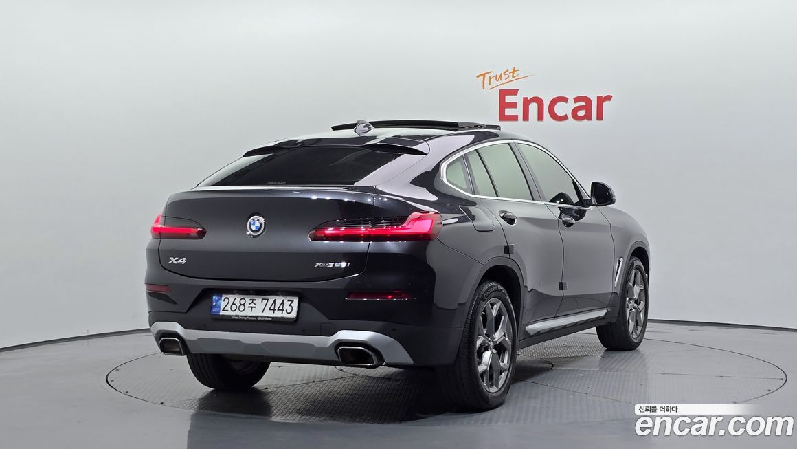 BMW X4 xDrive20i xLine, 2022