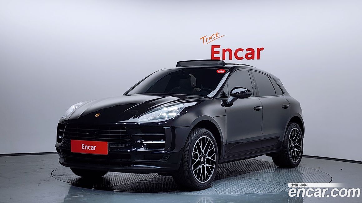 Porsche Macan 2.0, 2021