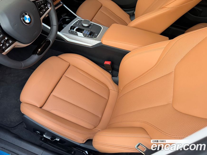BMW 3-Series 320i, 2025