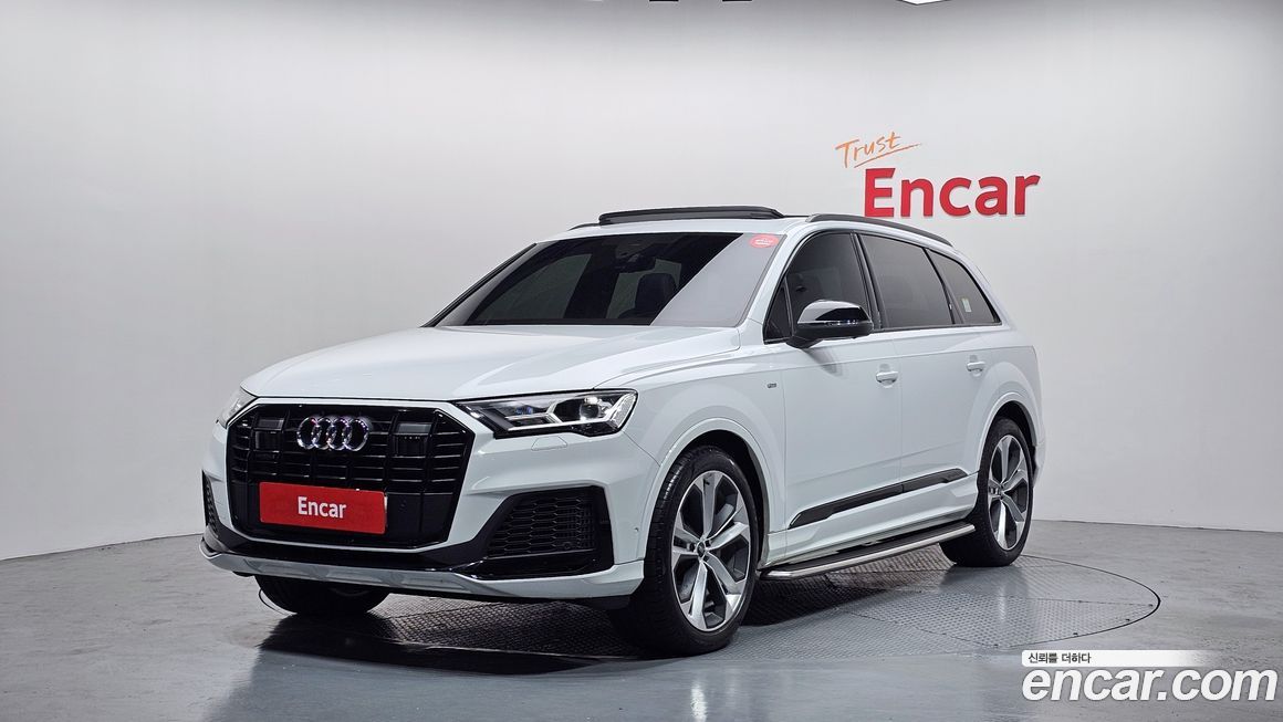 Audi Q7 55 TFSI Quattro Premium, 2022