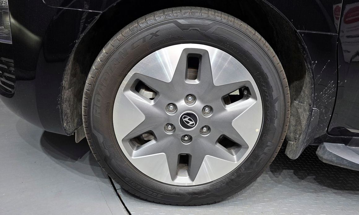 Hyundai Staria Tourer 9-Seater, 2025