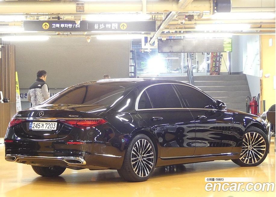 Mercedes-Benz S-Class S580L 4MATIC, 2021
