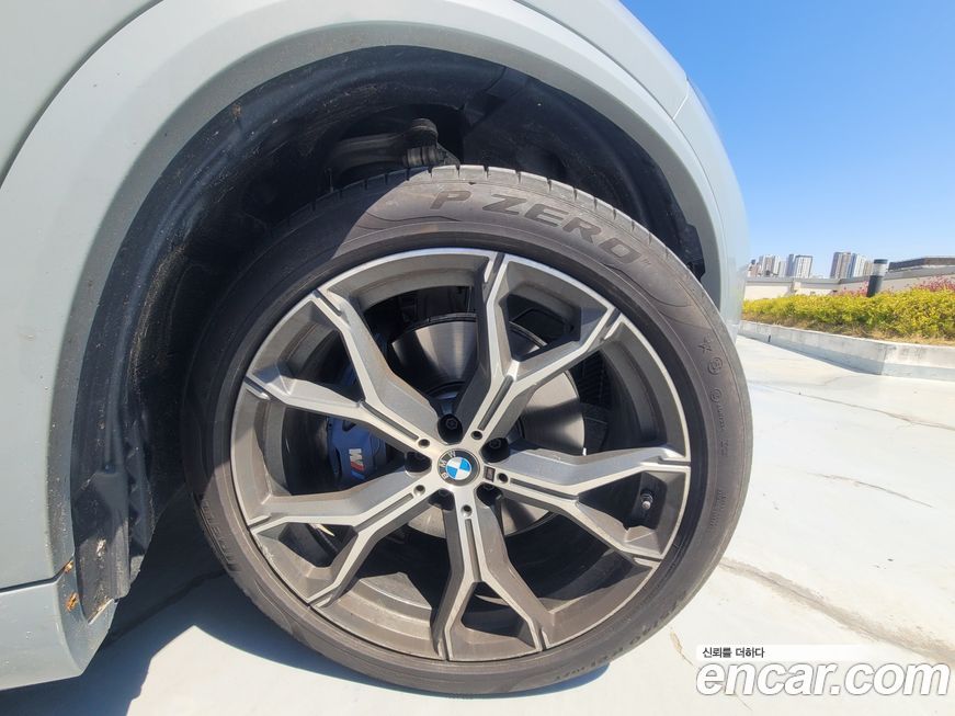 BMW X5 xDrive 30d M Sport, 2025