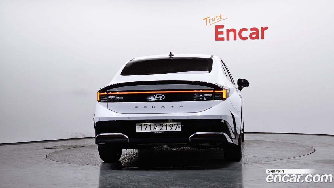 Hyundai Sonata 1.6 Turbo, 2025