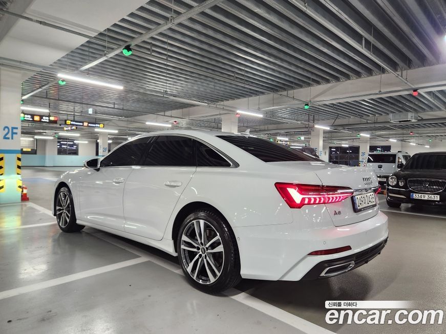 Audi A6 45 TFSI Quattro Premium, 2022