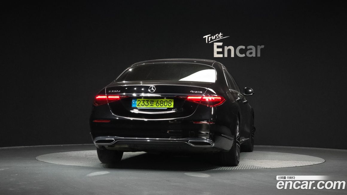 Mercedes-Benz S-Class S350 d 4MATIC, 2025