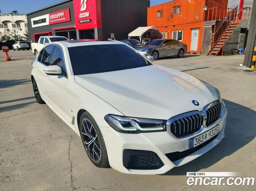 BMW 5-Series 530i M Sport Package, 2022