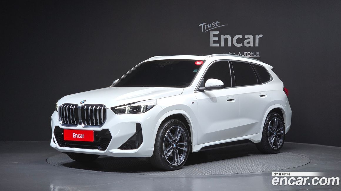 BMW X1 xDrive 20i M Sport, 2024