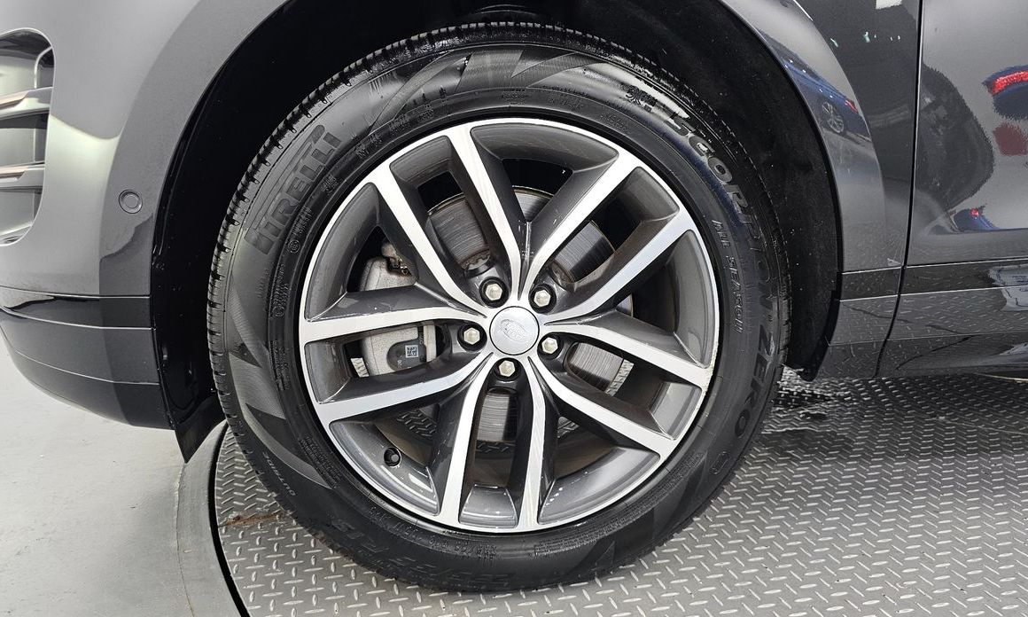 Land Rover Range Rover Evoque P250 Dynamic SE, 2024