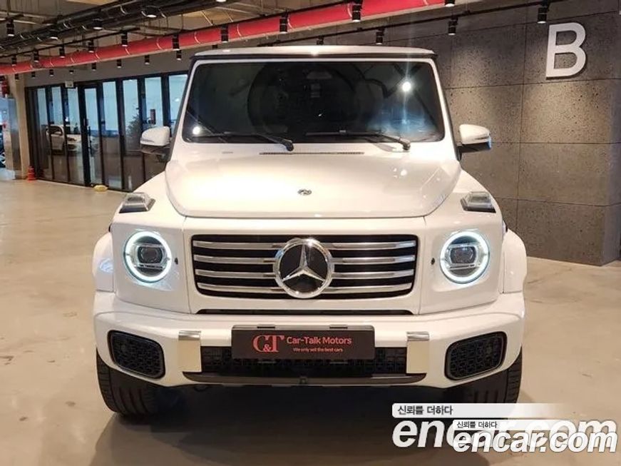 Mercedes-Benz G-Class G450d, 2025