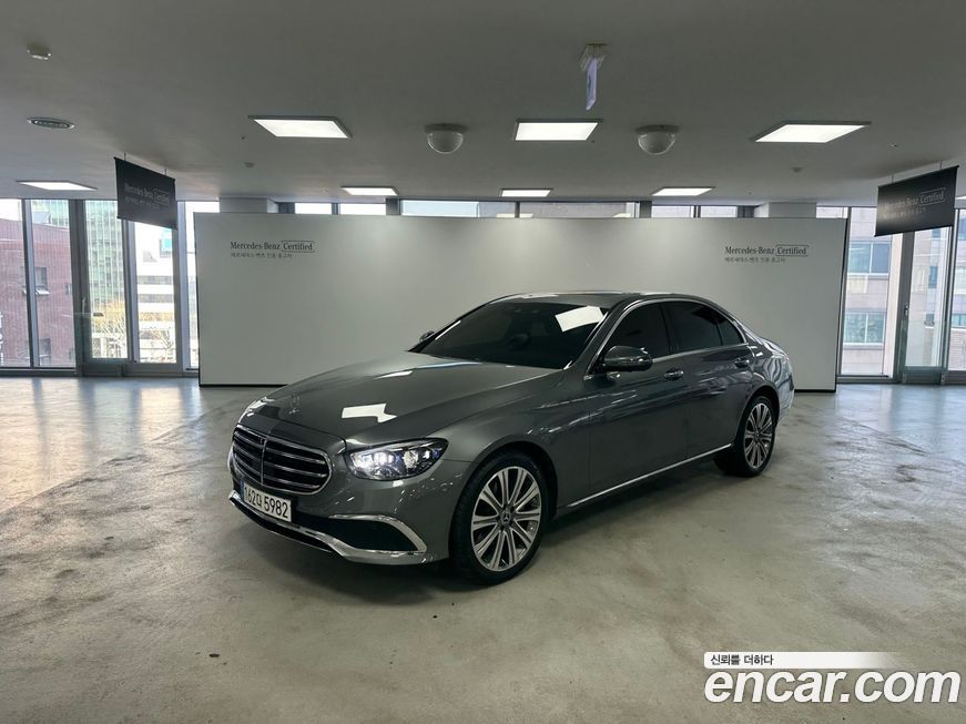 Mercedes-Benz E-Class E350 4MATIC Exclusive, 2023