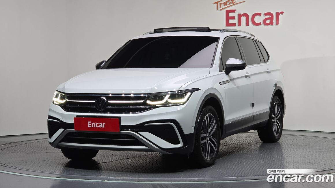 Volkswagen Tiguan 2.0 TSI Prestige, 2023