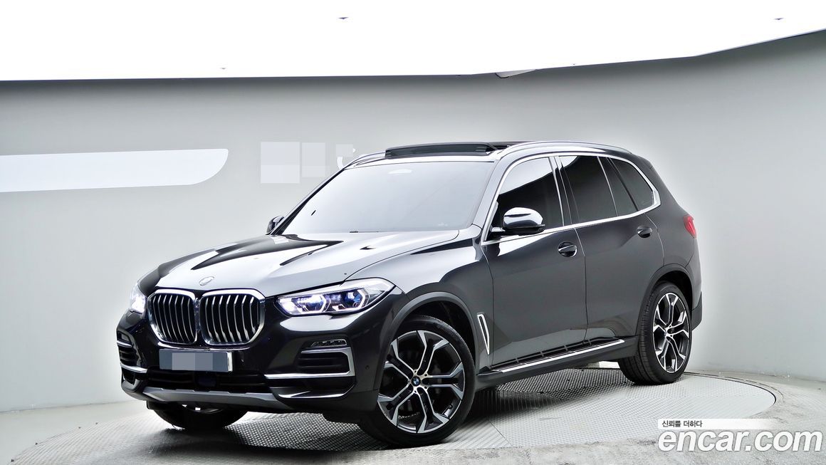 BMW X5 xDrive 40i xLine, 2021