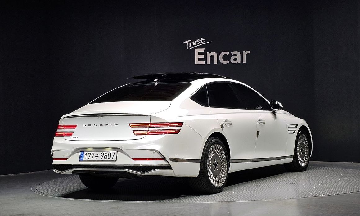 Genesis G80 Gasoline 2.5 Turbo 2WD, 2025