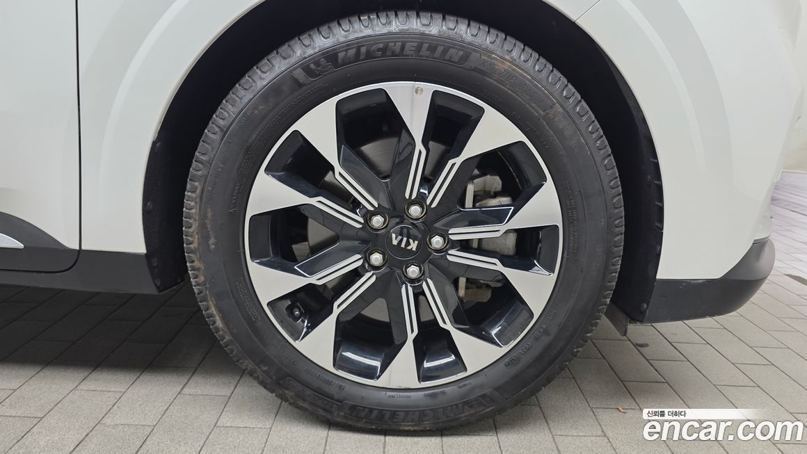 Kia Carnival 7-Seater Signature, 2021