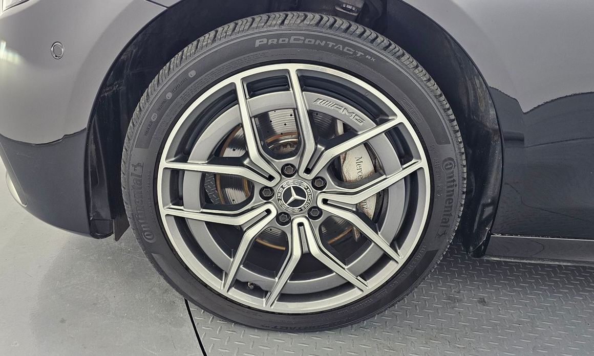 Mercedes-Benz E-Class E220d 4MATIC AMG Line, 2022