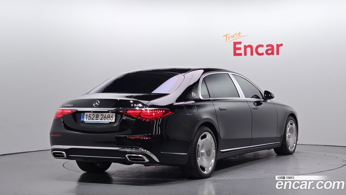 Mercedes-Benz S-Class Maybach S580 4MATIC, 2024
