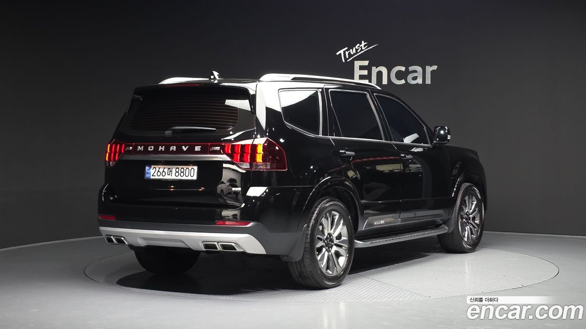 Kia Mohave Diesel 3.0 4WD 7-Seater, 2024