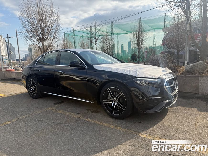 Mercedes-Benz E-Class E200 AMG Line, 2026