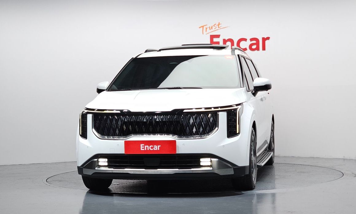 Kia Carnival 9-Seater Signature, 2025