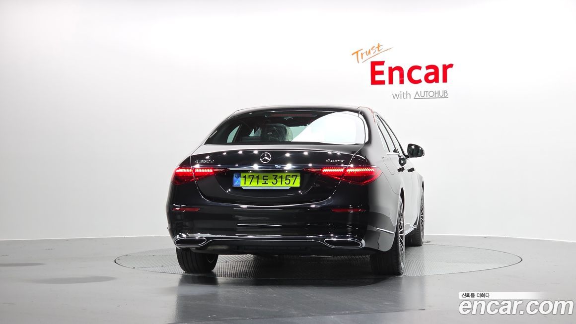 Mercedes-Benz S-Class S350 d 4MATIC, 2025