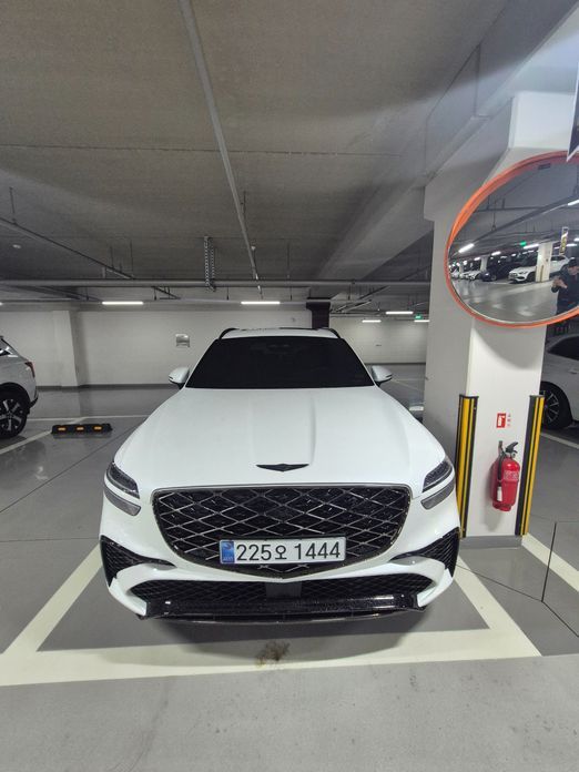 Genesis GV70 2.5T Gasoline AWD, 2025