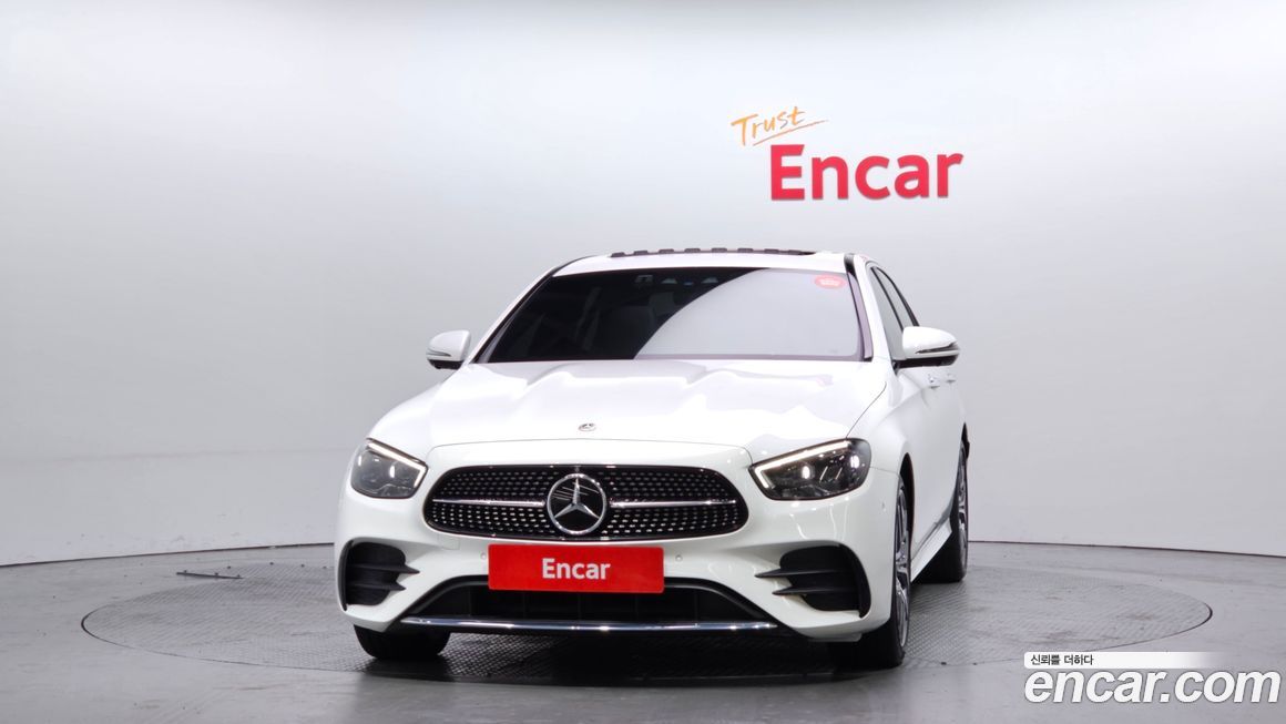 Mercedes-Benz E-Class E220d 4MATIC AMG Line, 2022