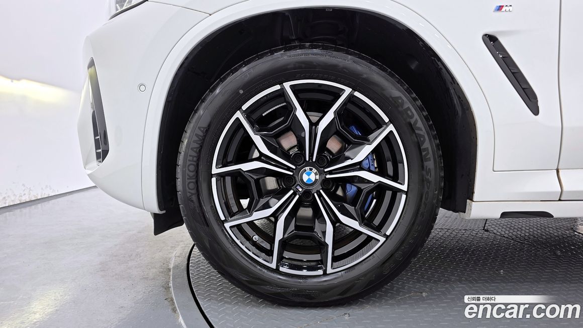 BMW X4 xDrive20i M Sport, 2023