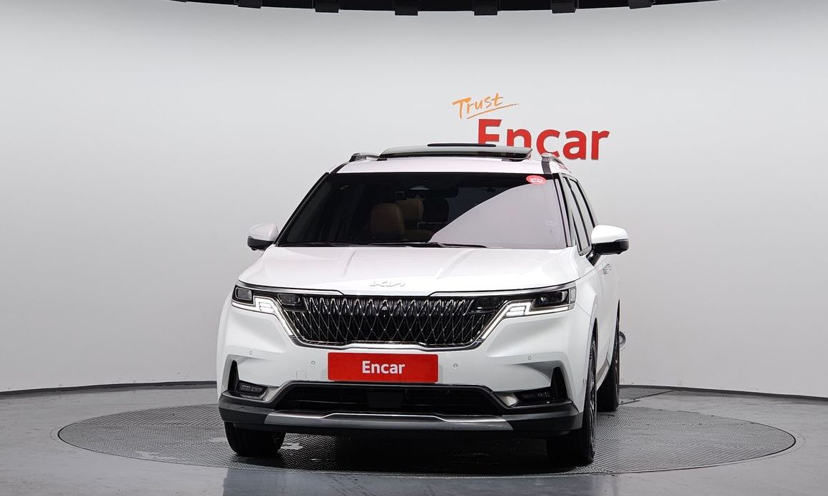 Kia Carnival 9-Seater Signature, 2023