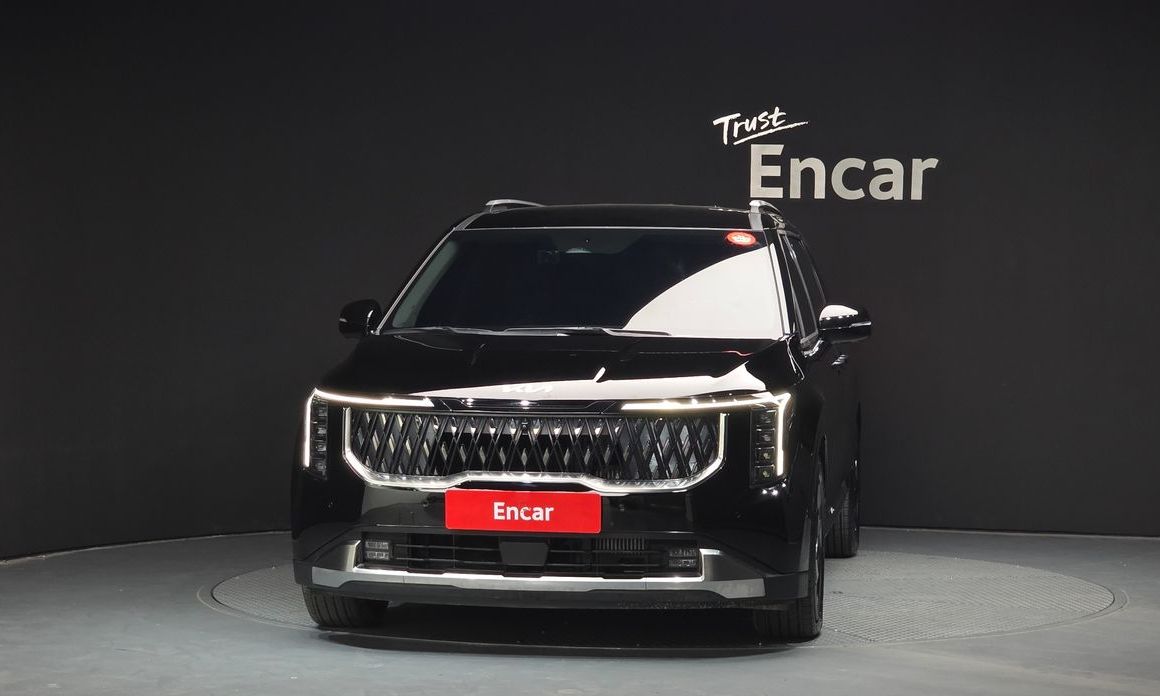 Kia Carnival 9-Seater Noblesse, 2024