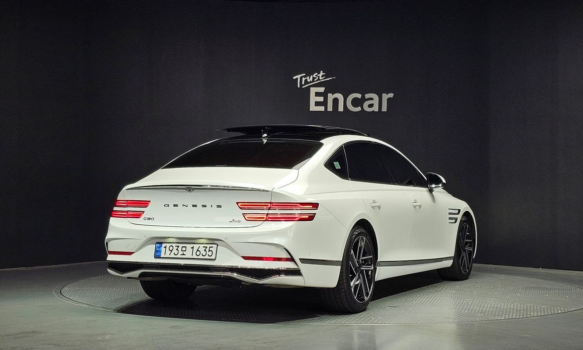 Genesis G80 Gasoline 2.5 Turbo AWD, 2025