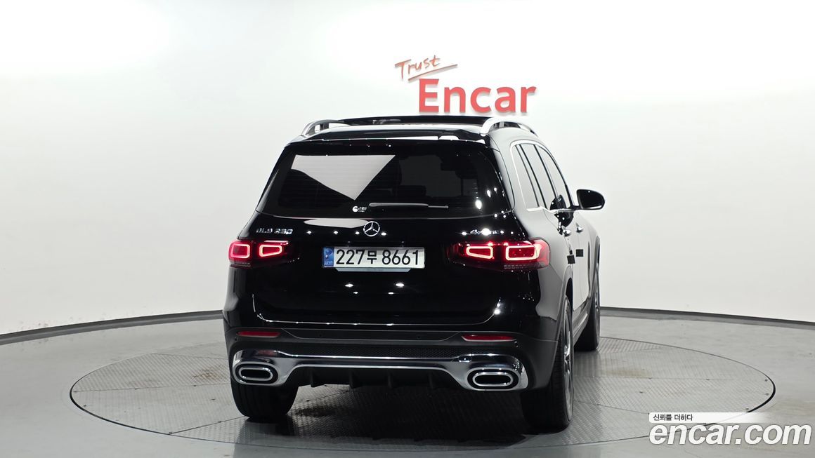 Mercedes-Benz GLB-Class GLB250 4MATIC, 2023