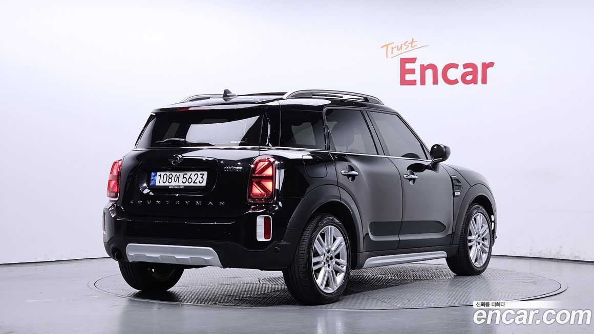 Mini Countryman Classic Plus Launch Pack, 2023