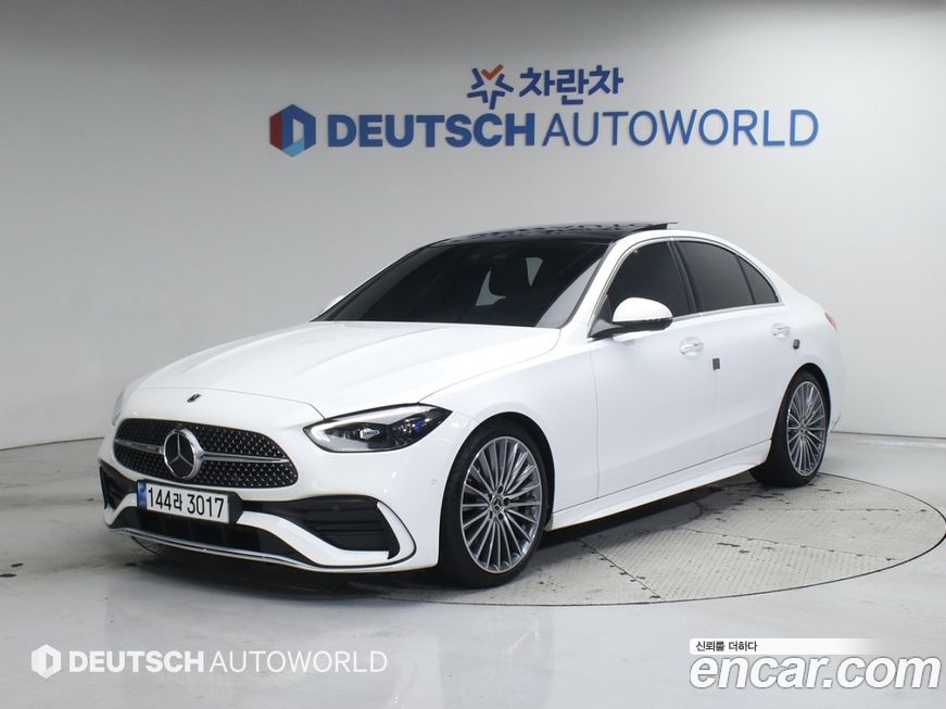 Mercedes-Benz C-Class C300 4MATIC AMG Line, 2023