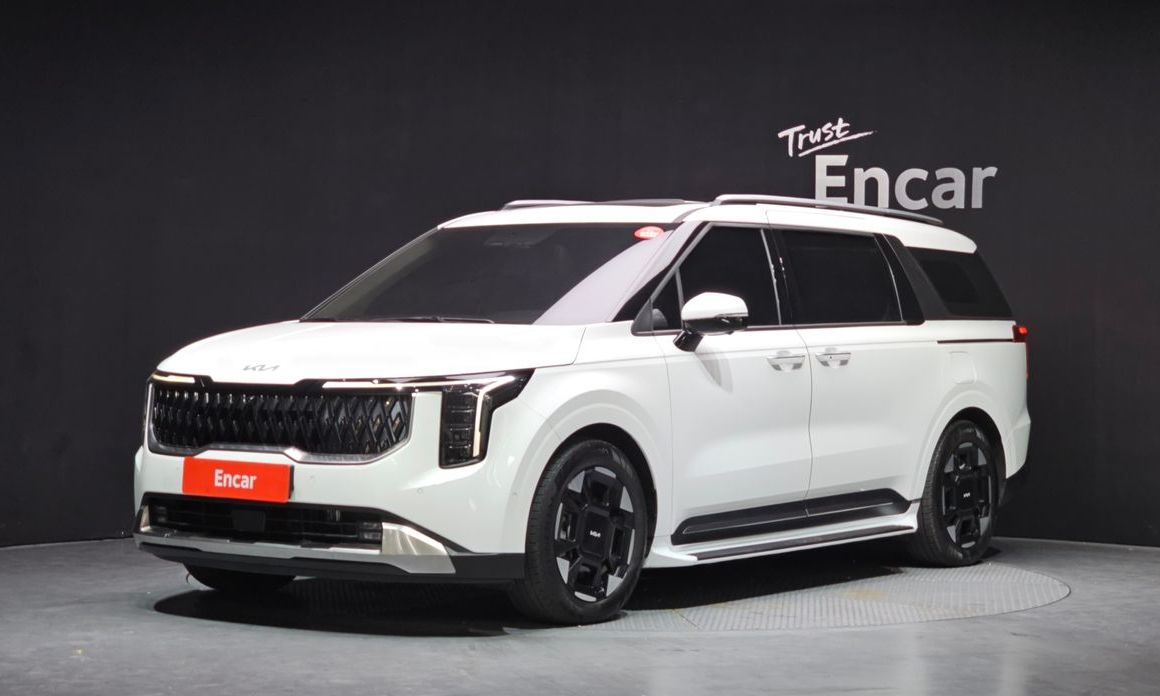 Kia Carnival 7-Seater Signature, 2025