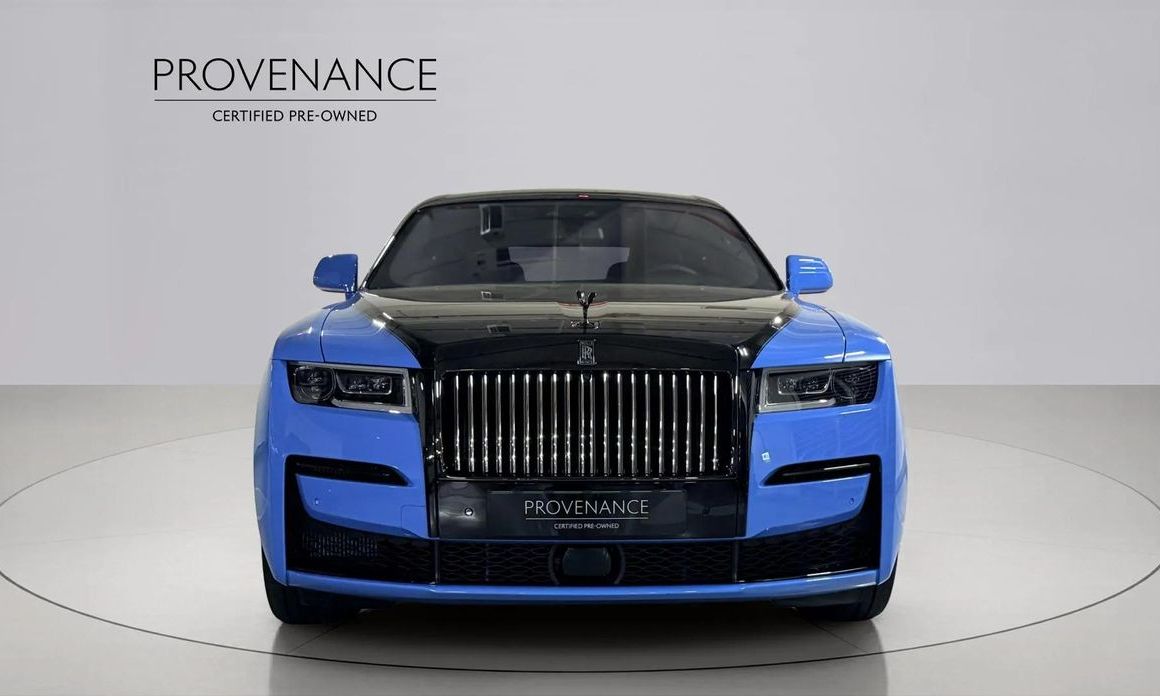 Rolls-Royce Ghost 6.7 V12 Black Badge, 2024