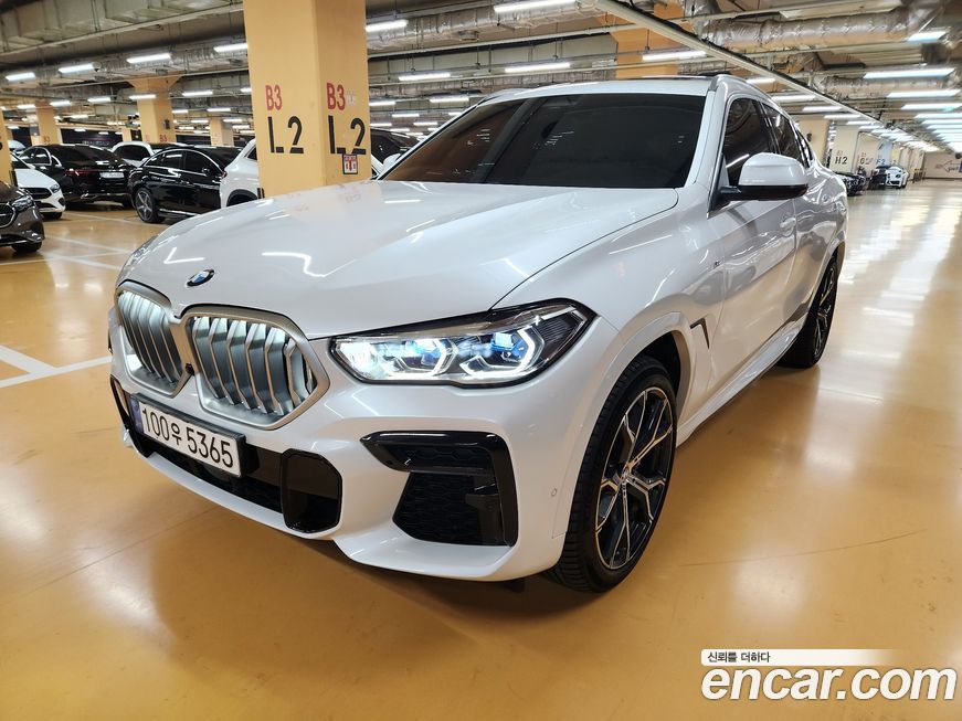 BMW X6 xDrive30d M Sport, 2022